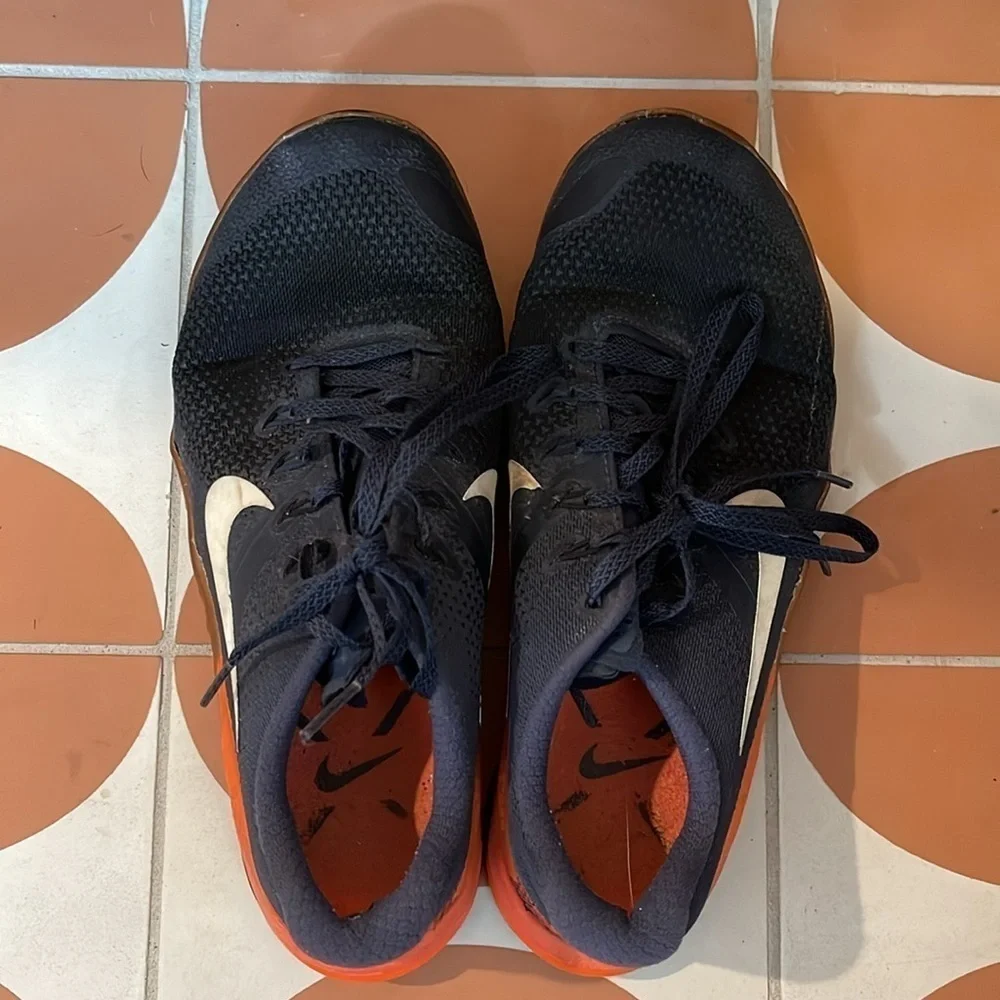 Nike pre owned